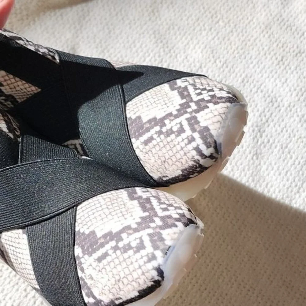 Steve Madden steve madden